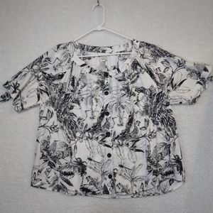 CJ Banks Women's Scoop Neck Button Down Blouse, size 1X